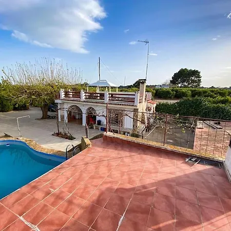 Caliquena, Villa *